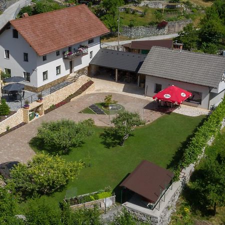 Apartmaji Pr'Pisk Bohinjska Bela Buitenkant foto