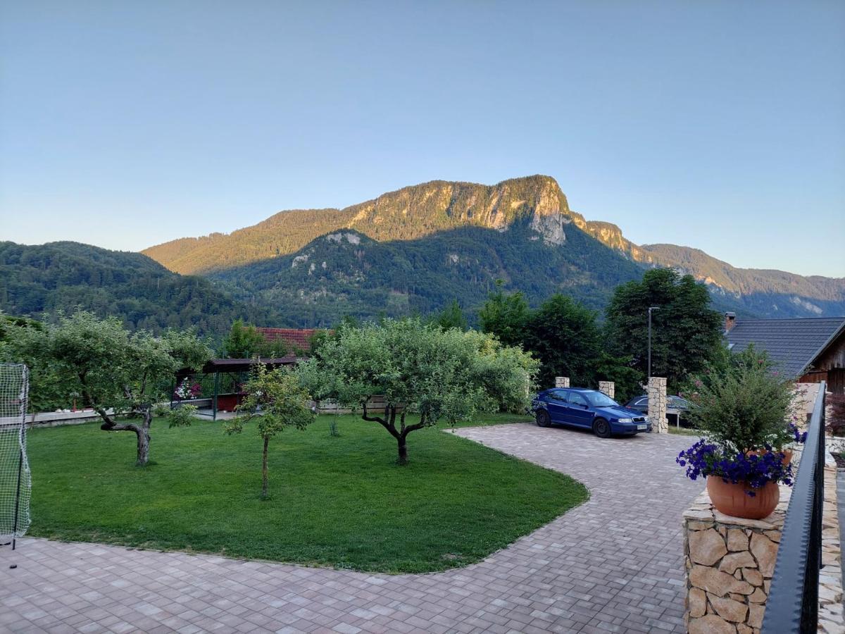 Apartmaji Pr'Pisk Appartement Bohinjska Bela Buitenkant foto