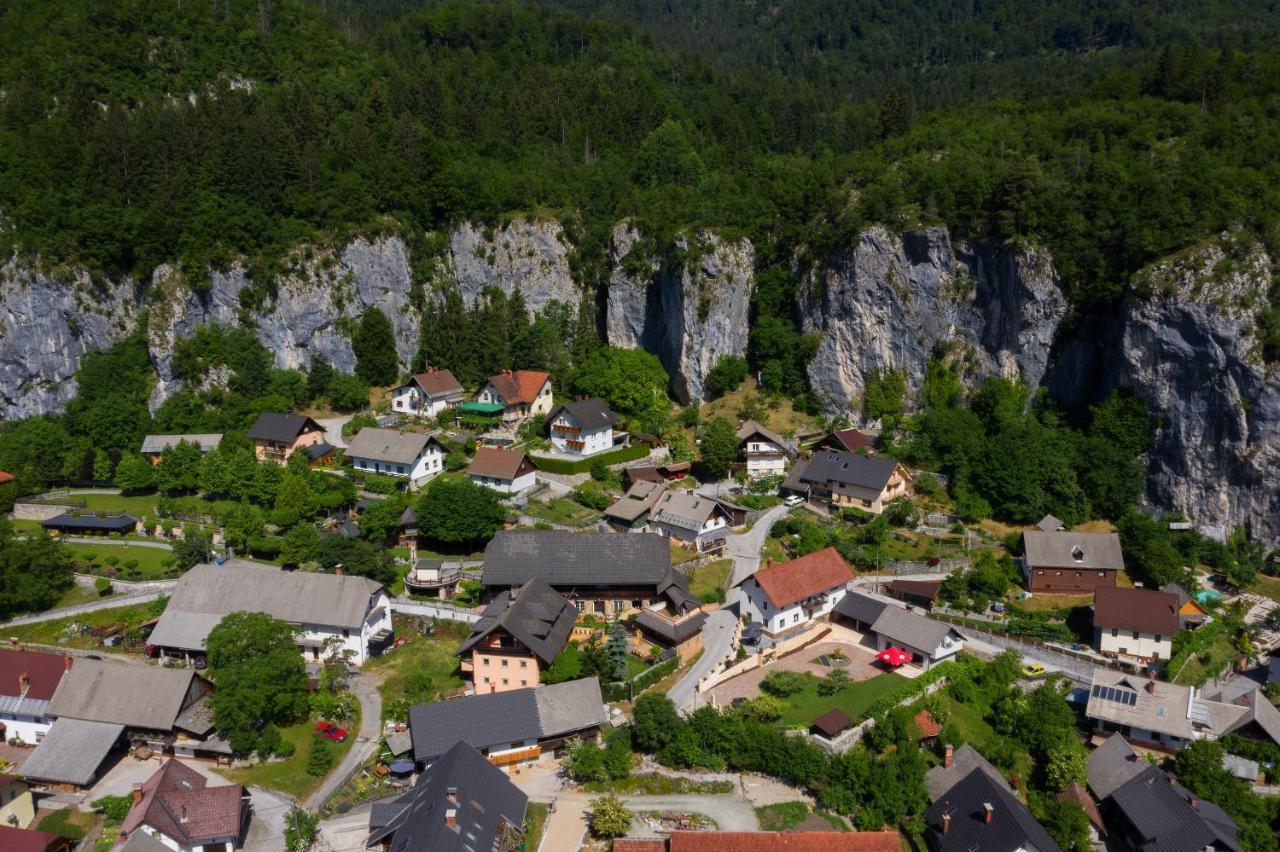 Apartmaji Pr'Pisk Appartement Bohinjska Bela Buitenkant foto