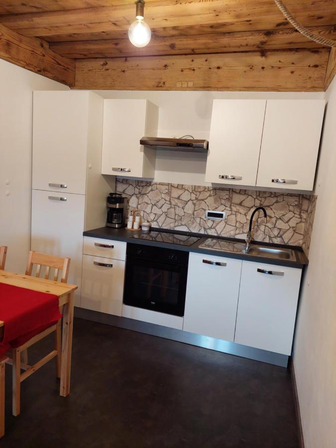 Apartmaji Pr'Pisk Appartement Bohinjska Bela Buitenkant foto