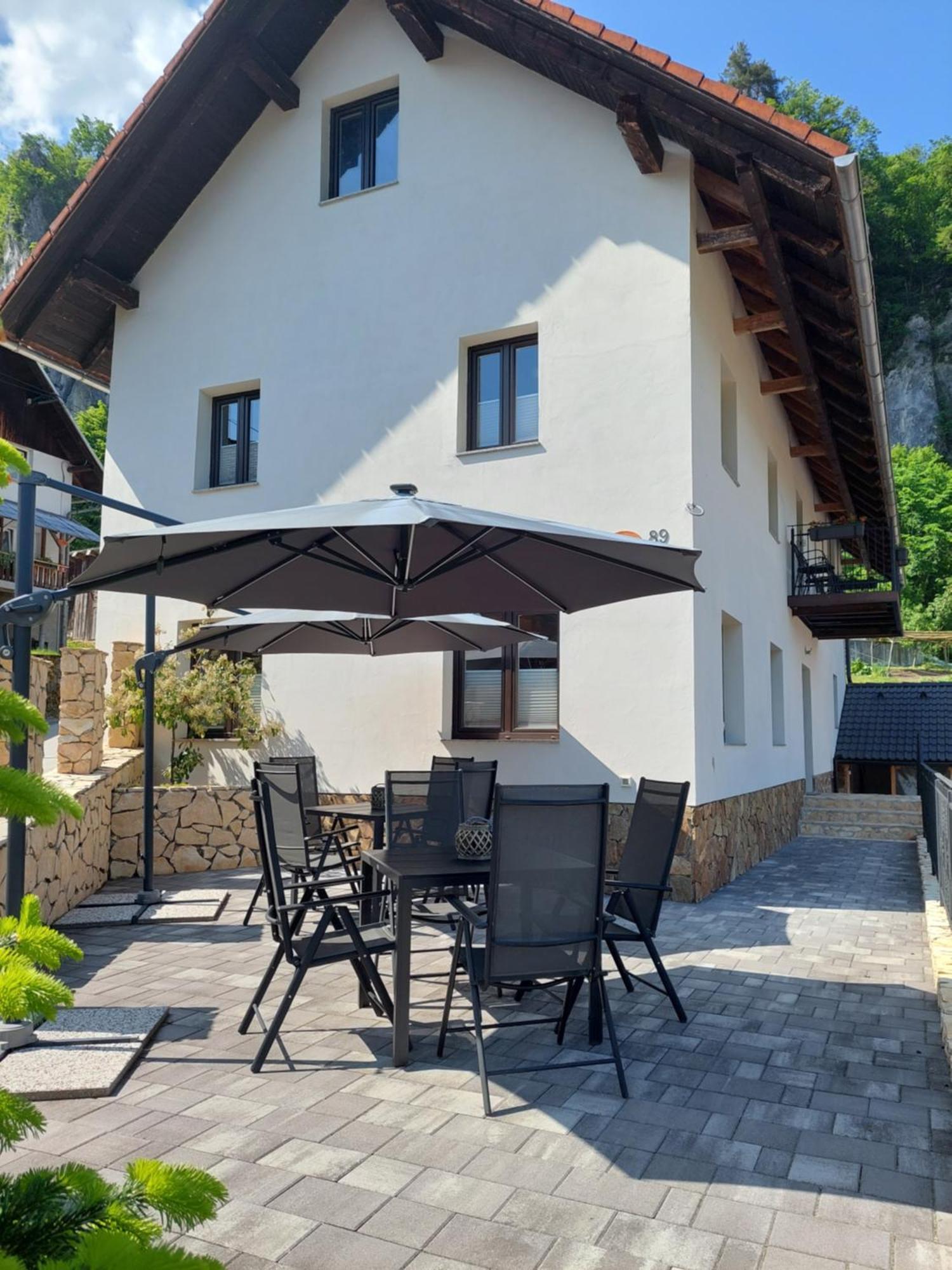 Apartmaji Pr'Pisk Bohinjska Bela Buitenkant foto