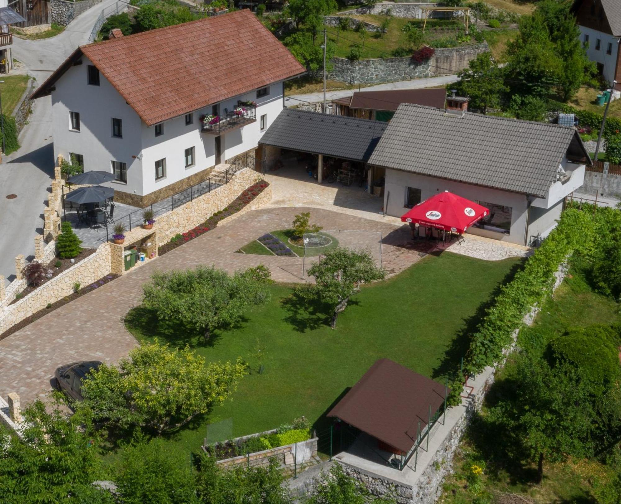 Apartmaji Pr'Pisk Bohinjska Bela Buitenkant foto